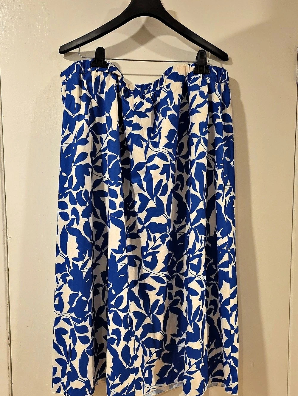 Floral Maxi Skirt in Blue & White Like New